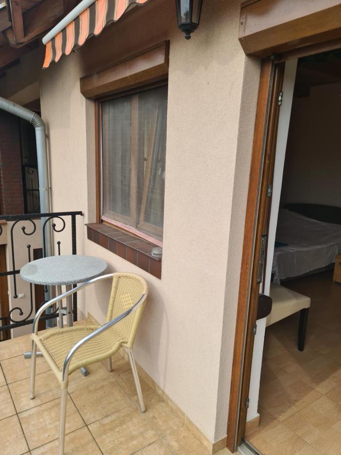 Mediterran Apartman Es Vendeghaz Hajdúszoboszló Zewnętrze zdjęcie