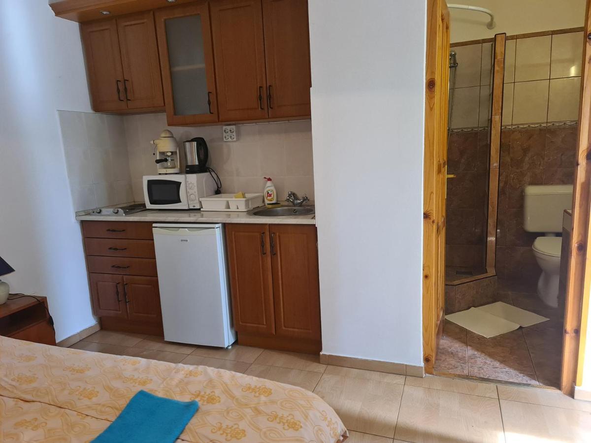 Mediterran Apartman Es Vendeghaz Hajdúszoboszló Zewnętrze zdjęcie