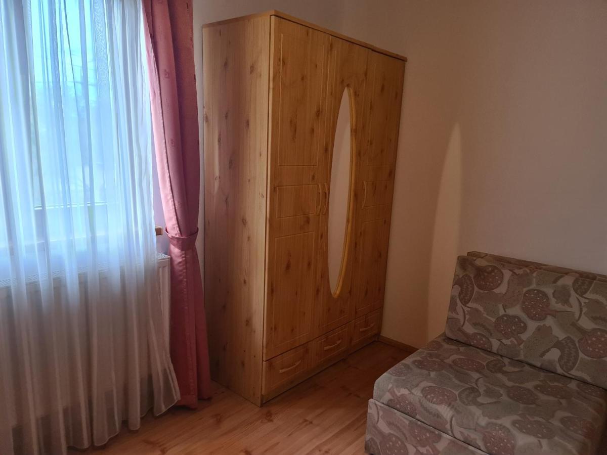 Mediterran Apartman Es Vendeghaz Hajdúszoboszló Zewnętrze zdjęcie