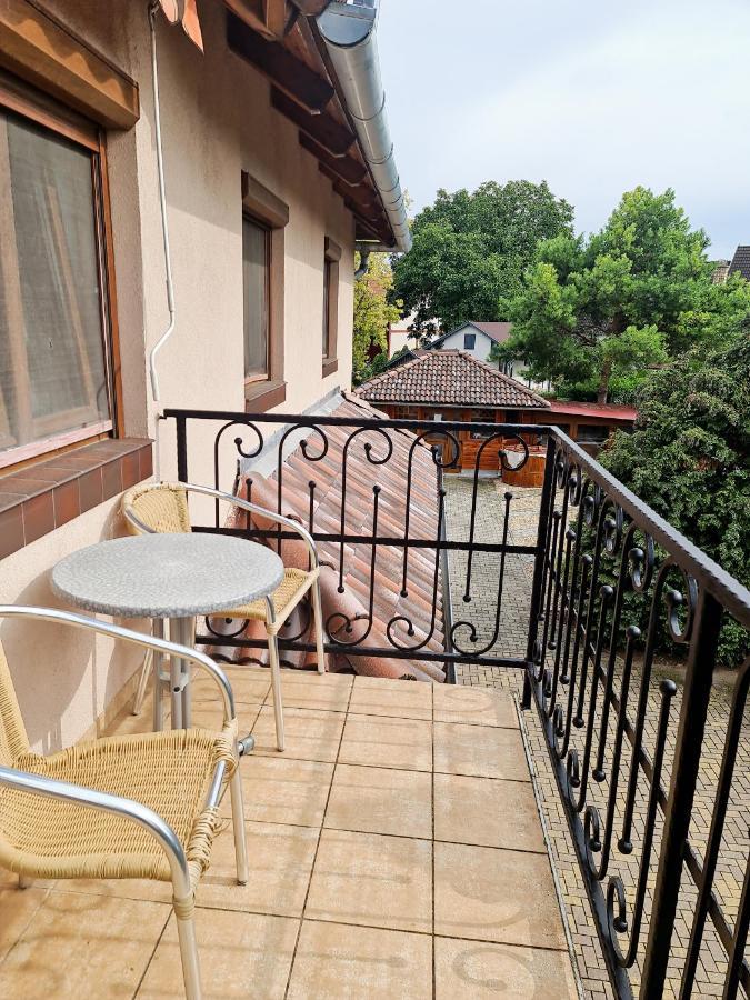 Mediterran Apartman Es Vendeghaz Hajdúszoboszló Zewnętrze zdjęcie